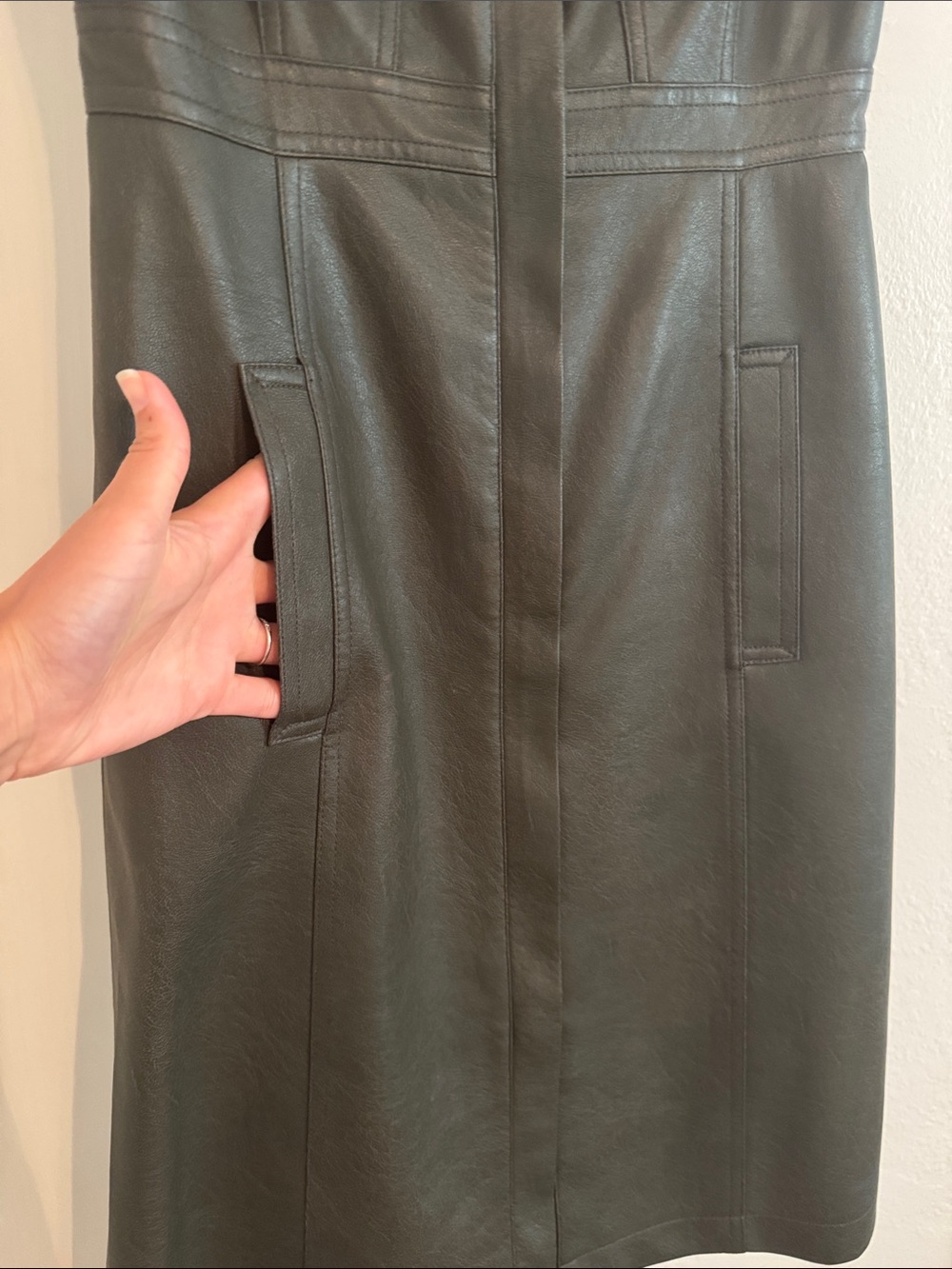 BCBGMaxAzria Olive Green Sleeveless Leather-like Midi Dress - Picture 4 of 8